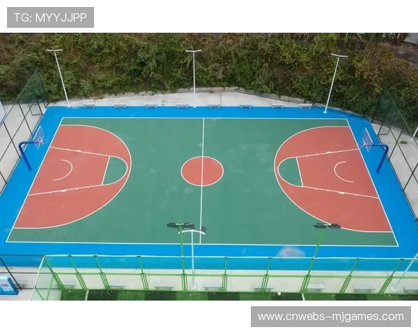 校园篮球场馆升级计划启动，灯光设施优化